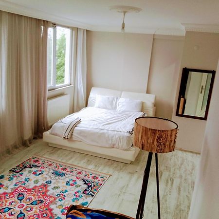 Ahmet Teacher Hotel,6 Minutes From The Airport Arnavutkoy 外观 照片