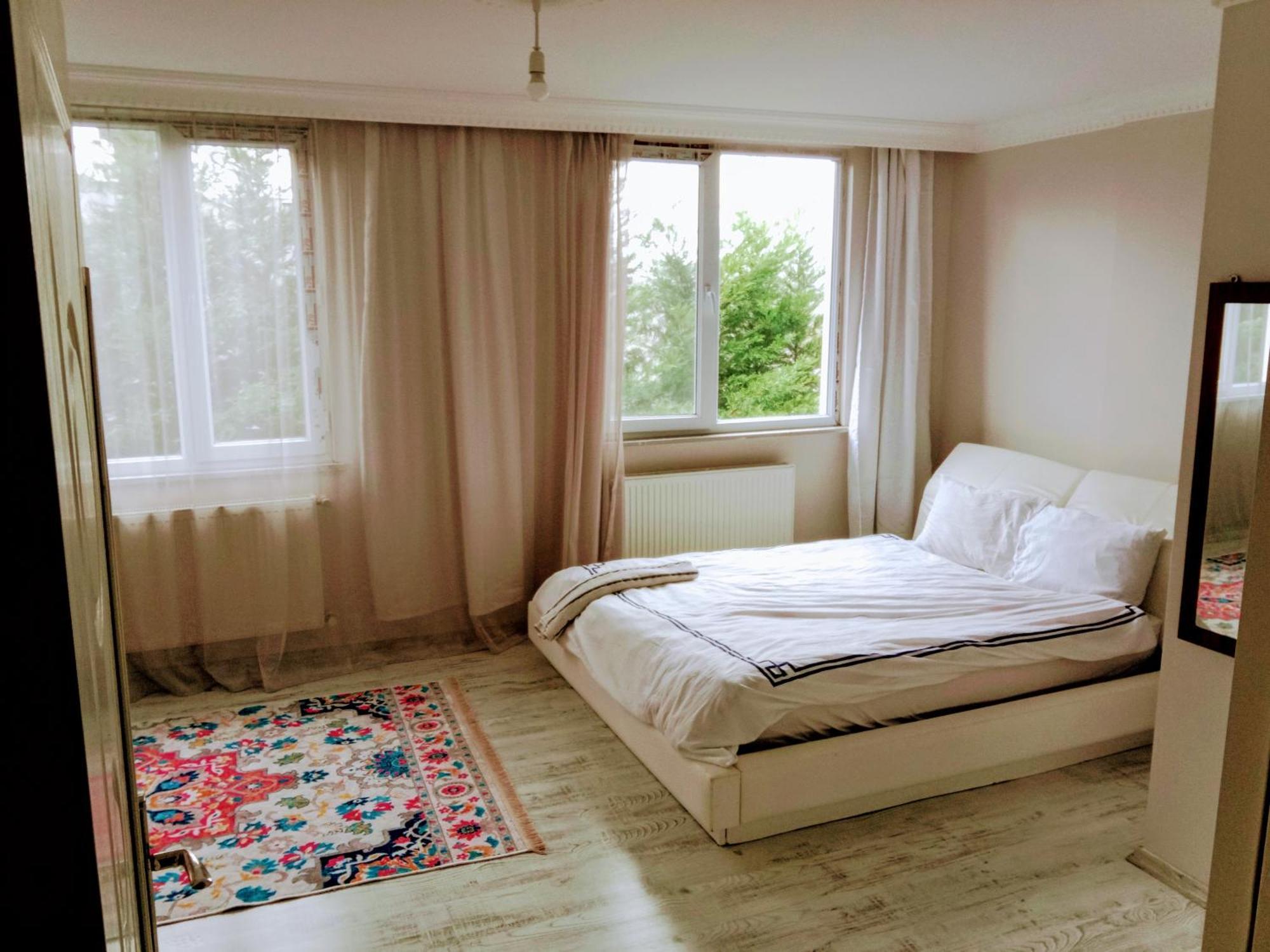 Ahmet Teacher Hotel,6 Minutes From The Airport Arnavutkoy 外观 照片